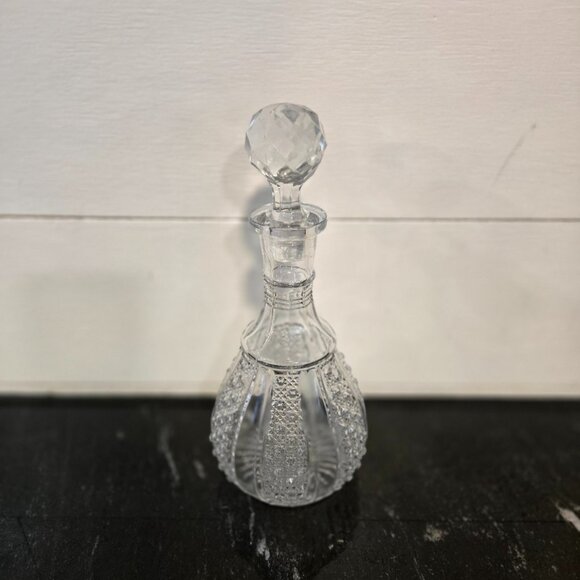 Antique EAPG Decanter 1915 RAINBOW by McKee & Brothers Pittsburg, PA Rare find - Picture 1 of 10